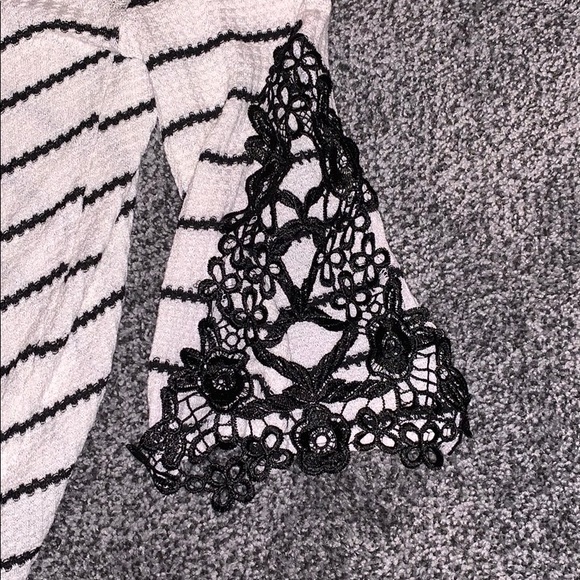 Light sweater - Picture 2 of 3